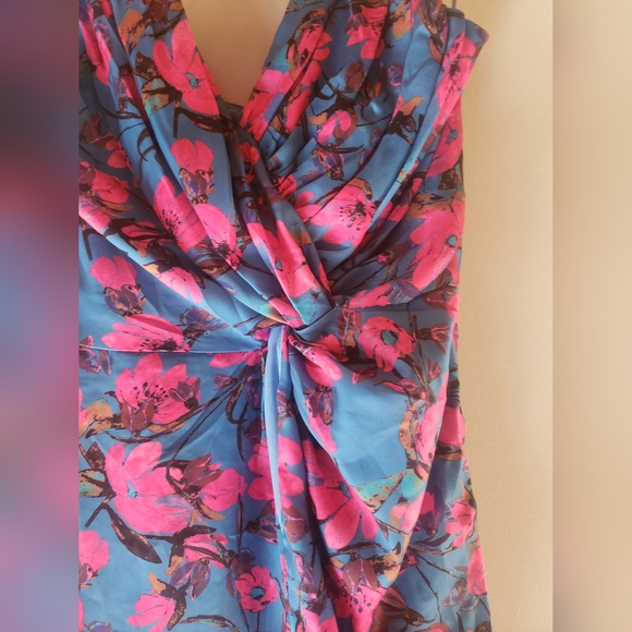 Lulu's (Dee Elly) blue and pink dress size medium NEW UNWORN - Picture 4 of 4